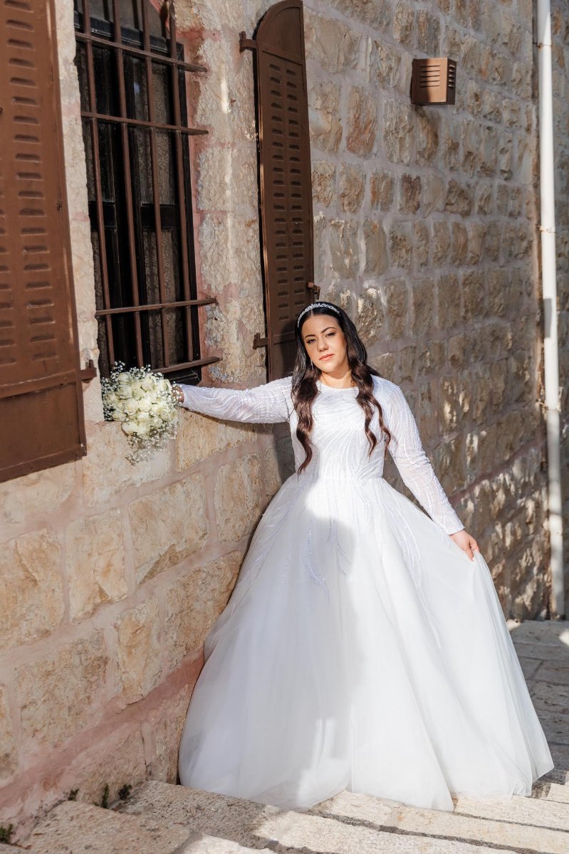 שמלת כלה — תמונה 1 מתוך 2
