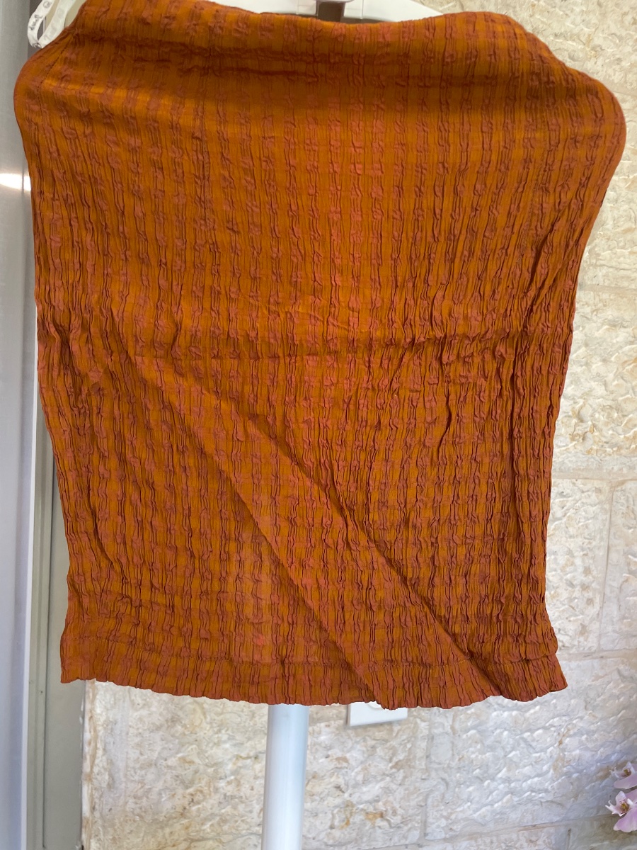 חצאית ברך — תמונה 2 מתוך 2