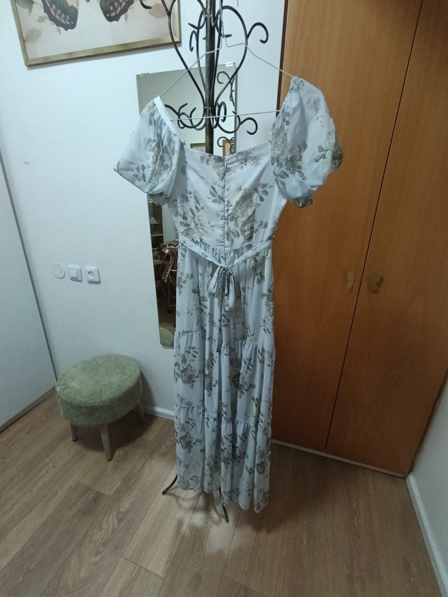 שמלה פרחונית ועדינה מושלמת לאירוע יום :) — תמונה 5 מתוך 5
