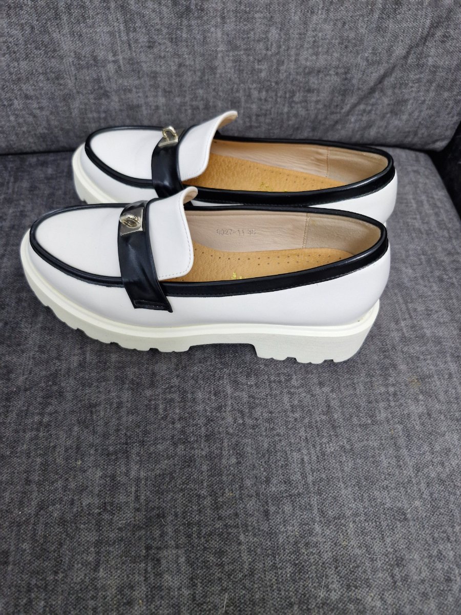 מידה 38  we shoes — תמונה 2 מתוך 2